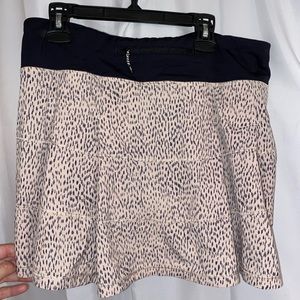 LuluLemon Pace Rival Tennis skirt size 8